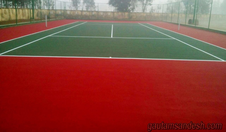 स्टेडियम में बनाया गया टेनिस कोट।