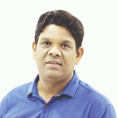 तेजतर्रार जिलाधिकारी पवन कुमार